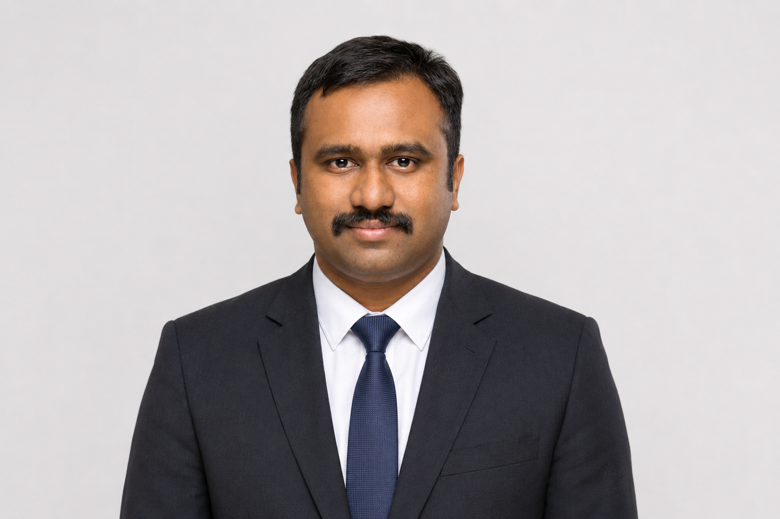 Dr. Aravinth Ekamparam
